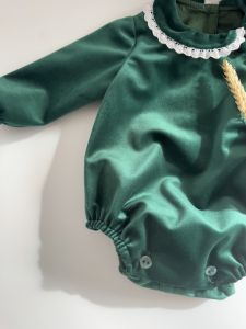 ranitas bebés arras, bodas, abutizos en terciopelo